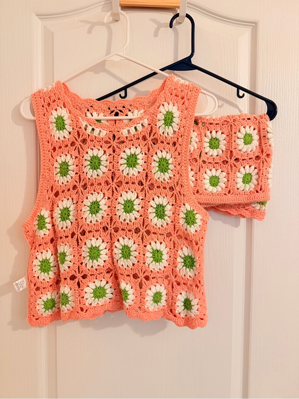Vici - Crochet Floral Two-Piece Coverup Set in Pink and Green - Picture 3 of 3
